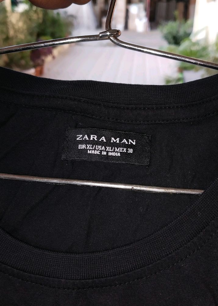 T- Shirt