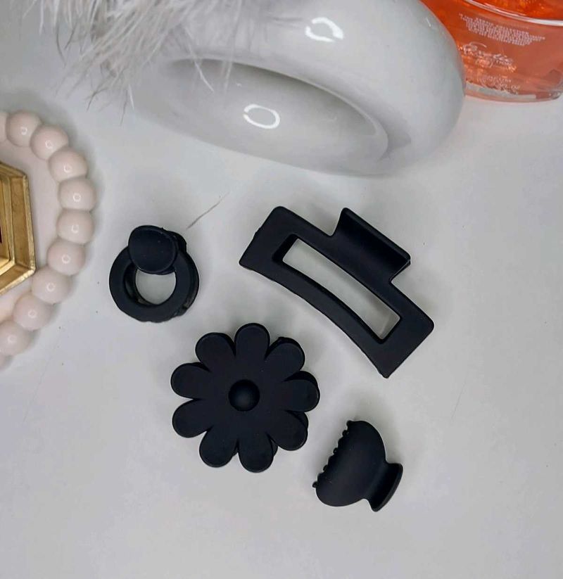 Combo Of 4 Pcs Matte Black Hair Claws