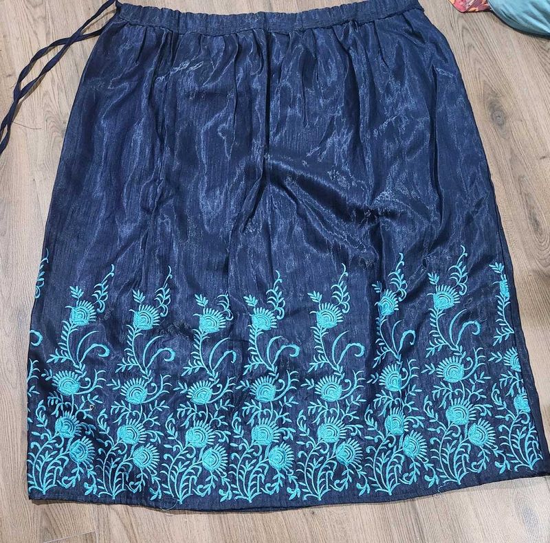 Elegant Embroidered Skirt