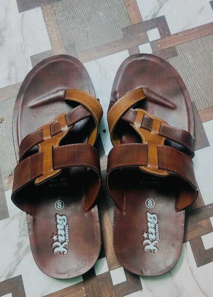 Flat Chappal