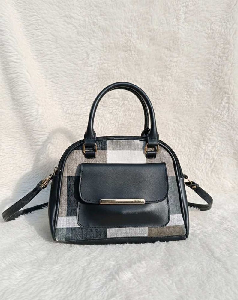 Stylish Plaid Crossbody Bag