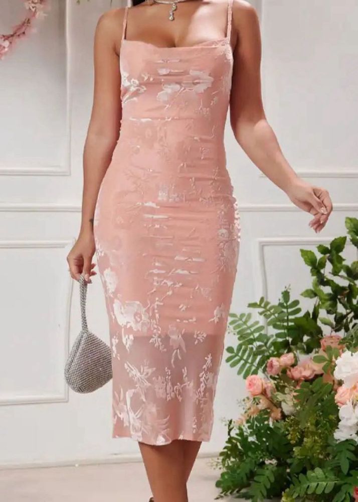 Elegant Pink Floral Velvet Dress
