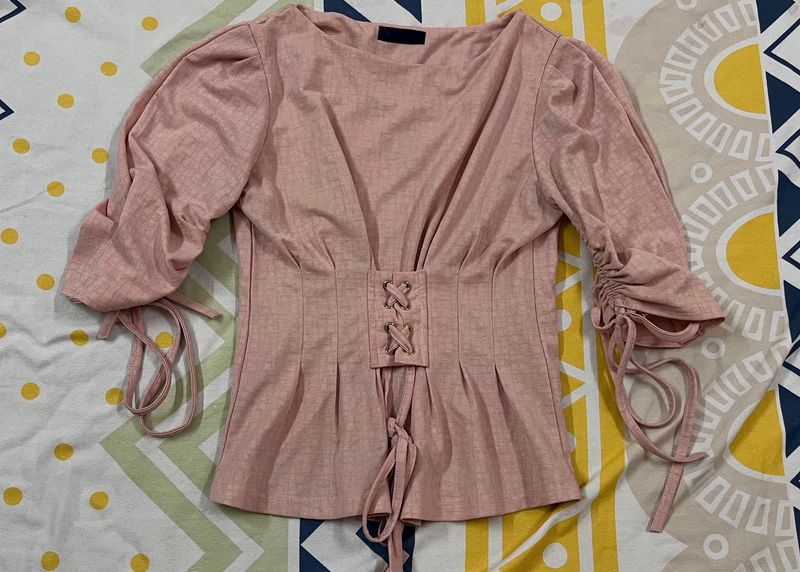 Puffed Sleeves Top