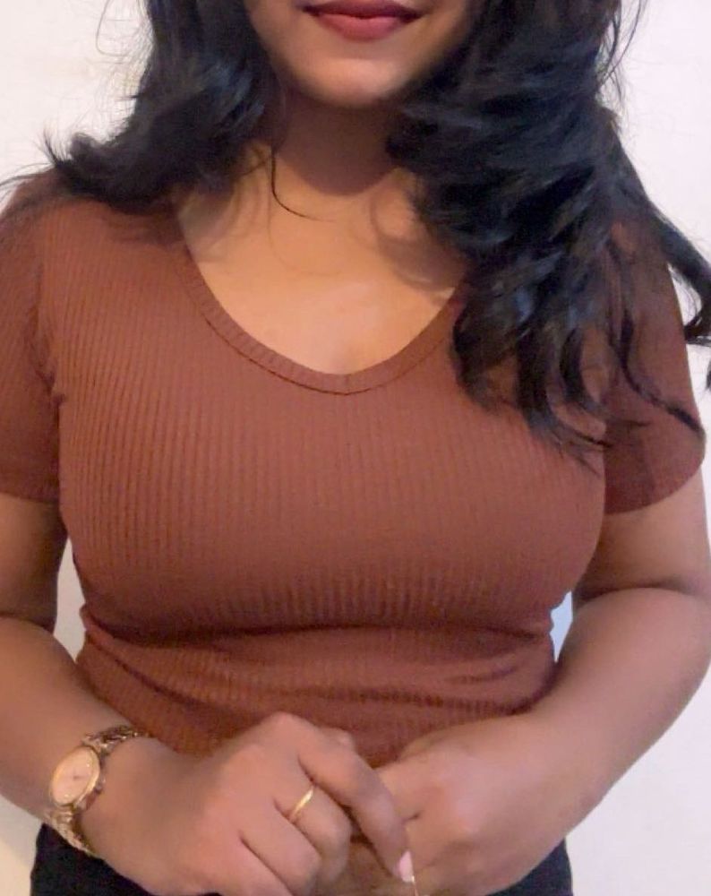 Brown Ribbed V-Neck Top