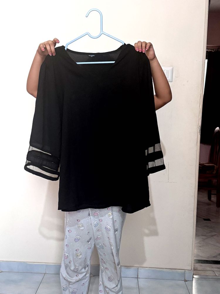 Black Tshirt
