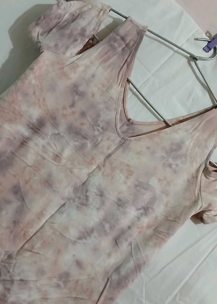Shoulder Cut Tshirt