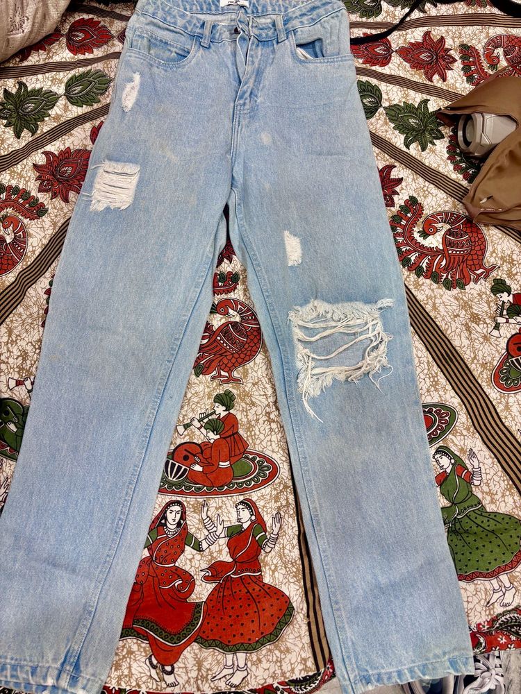 Freakins Ripped mom jeans