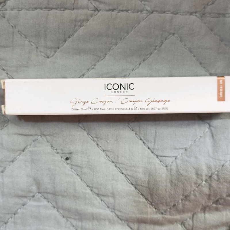 Iconic London Shimmer Eyeshadow Stick