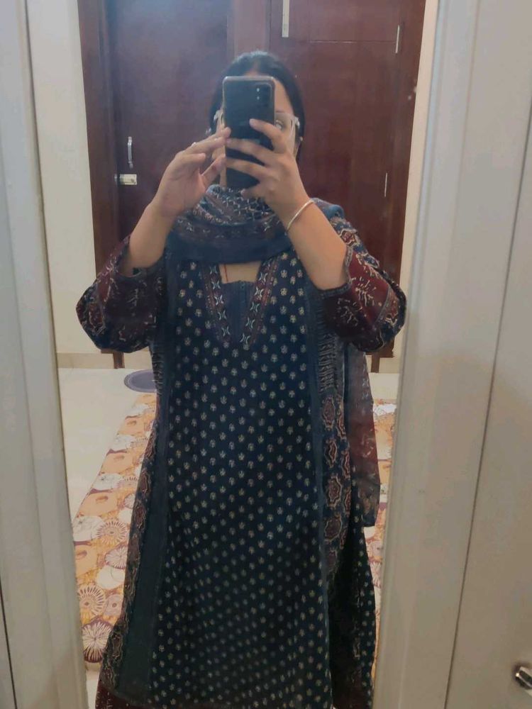 Elegant Printe Kurta Set