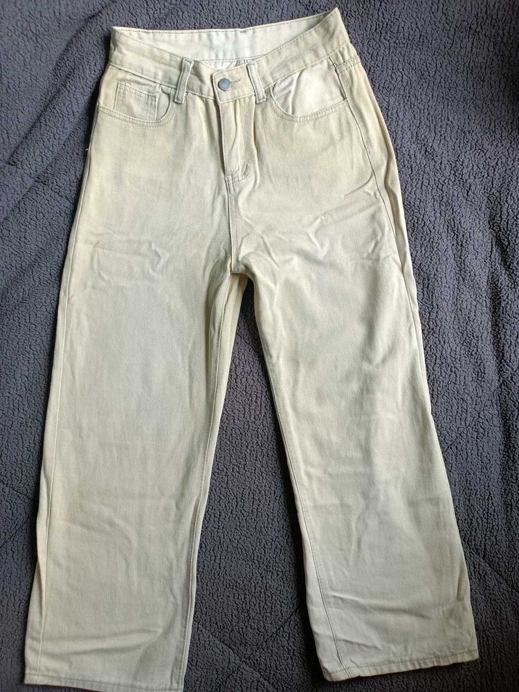 Cream High - Waisted Straight Leg Denim Jeans