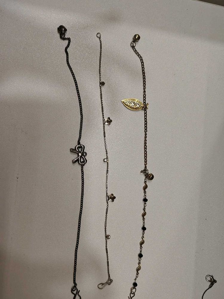 Anklet with different colour and styles