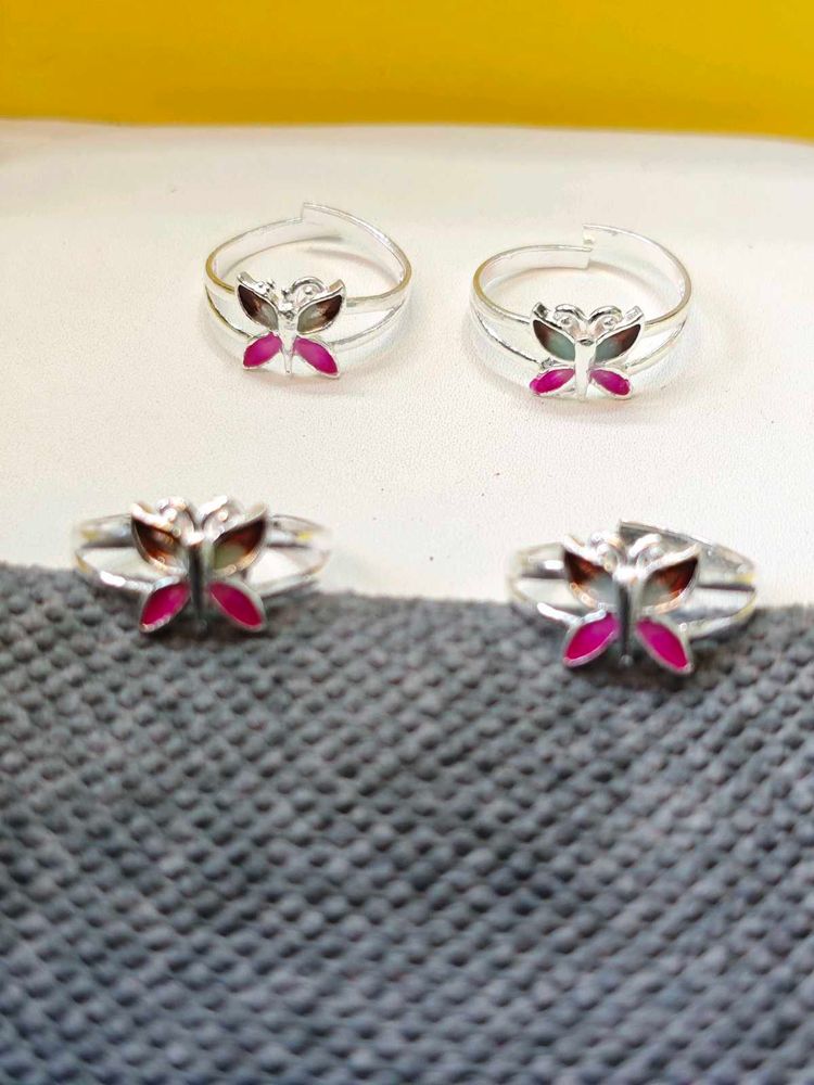 Pure silver butterfly toe ring.