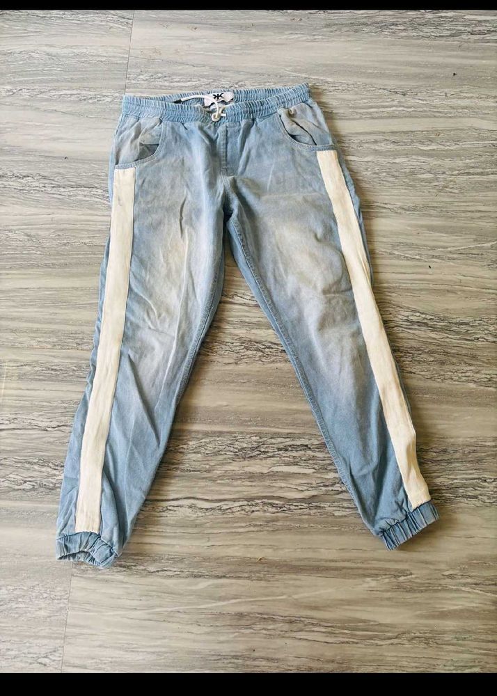 Joggers + Sun Cream