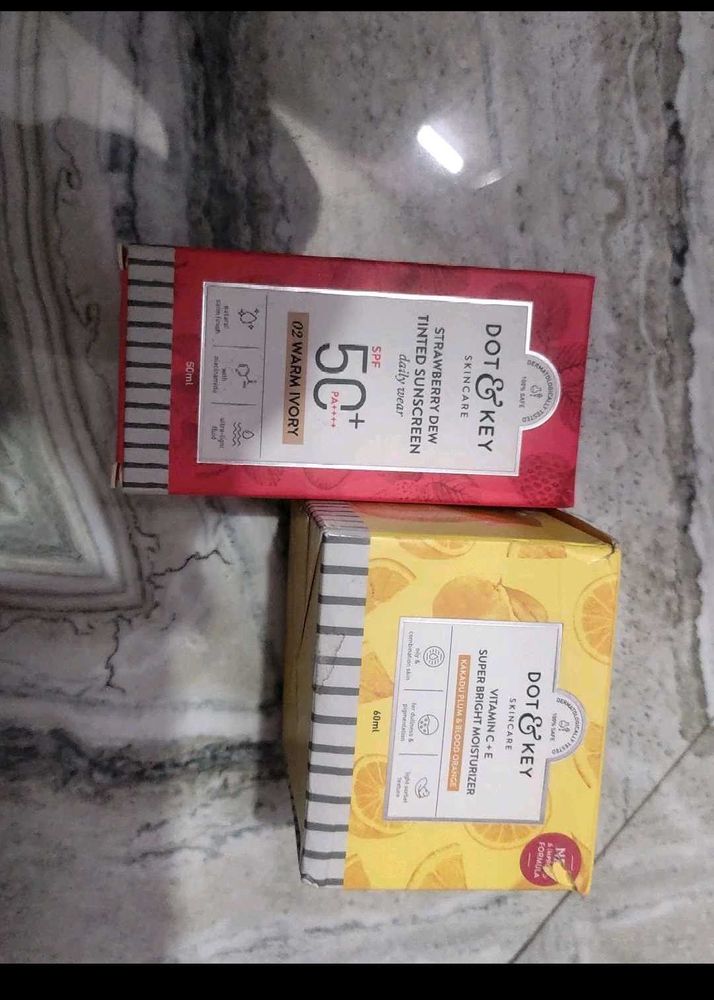 Combo Of Dot Nd Key Moisturizer Sunscreen Spf 50+