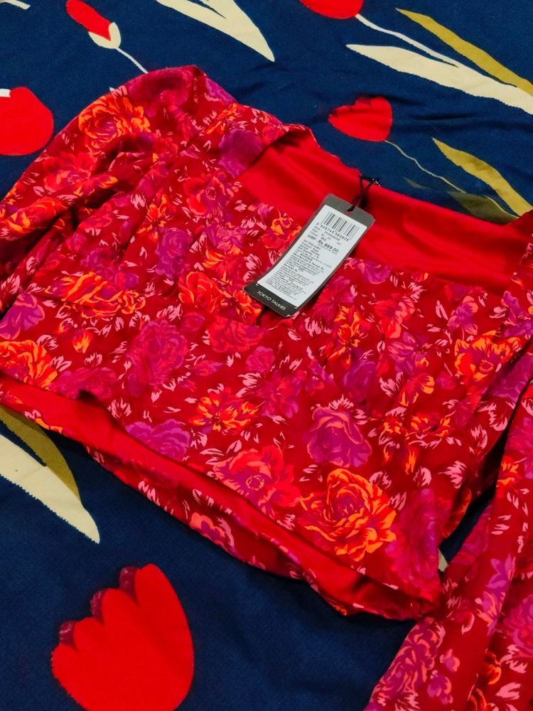 I Want To Sell This Crop Top