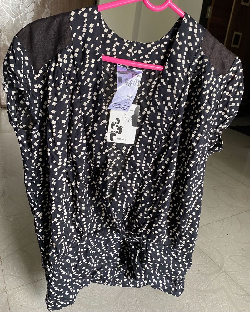 Remanika Black Printed Lenzing Modal Top–Size Xs