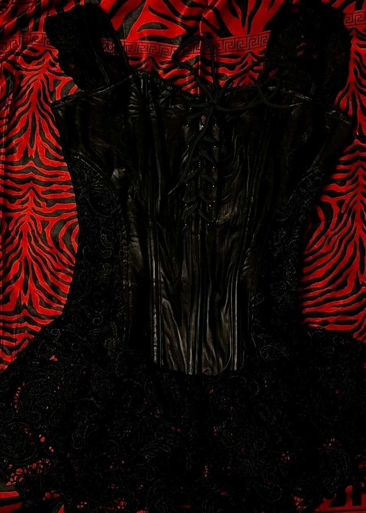 Black corset