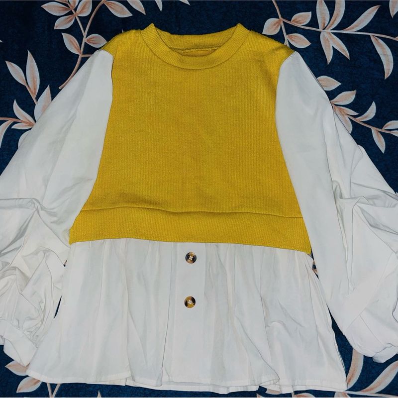 Yellow Panel Top