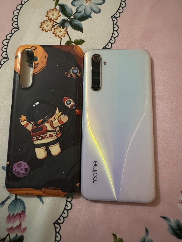 Realme 6. 8/128 GB Comet White