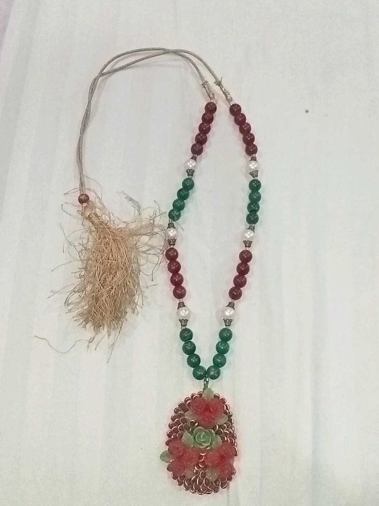 Beaded Floral Necklace