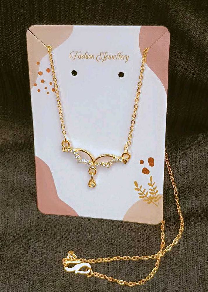 Gold Plated Crystal Pendant Necklace