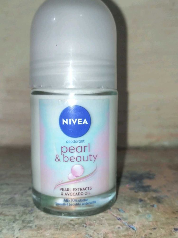 Nivea Pearl &amp; Beauty Deodorant