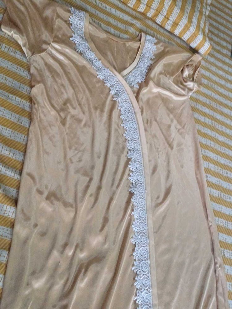 BEAUTIFUL GOWN