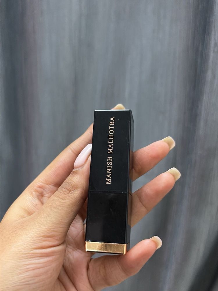 Manish Malhotra Lipstick