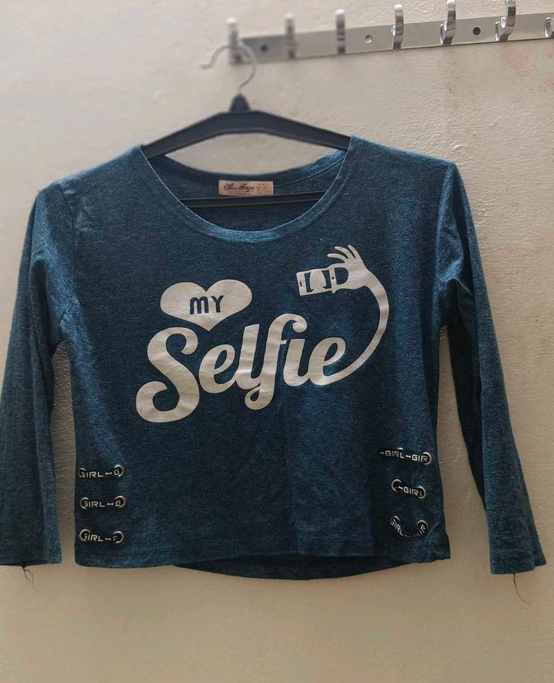 My Selfie Graphic Top