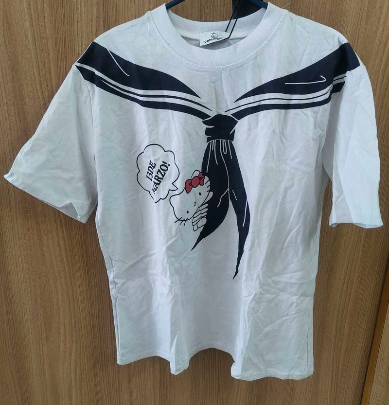 COTA STORE&#39;S Hello Kitty Tee