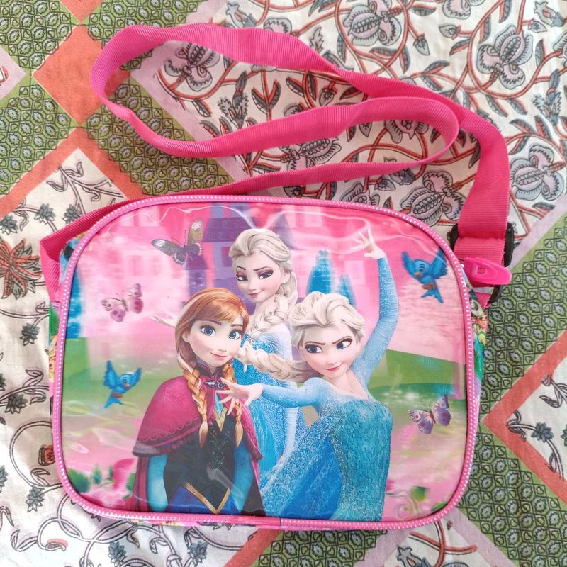 ❄️Frozen Adventures Elsa &amp; Anna Kids Sling Bag❄️