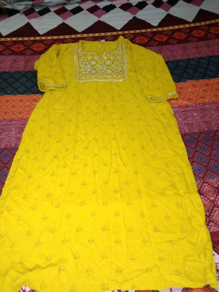 2 Set Of Kurti And Bottom