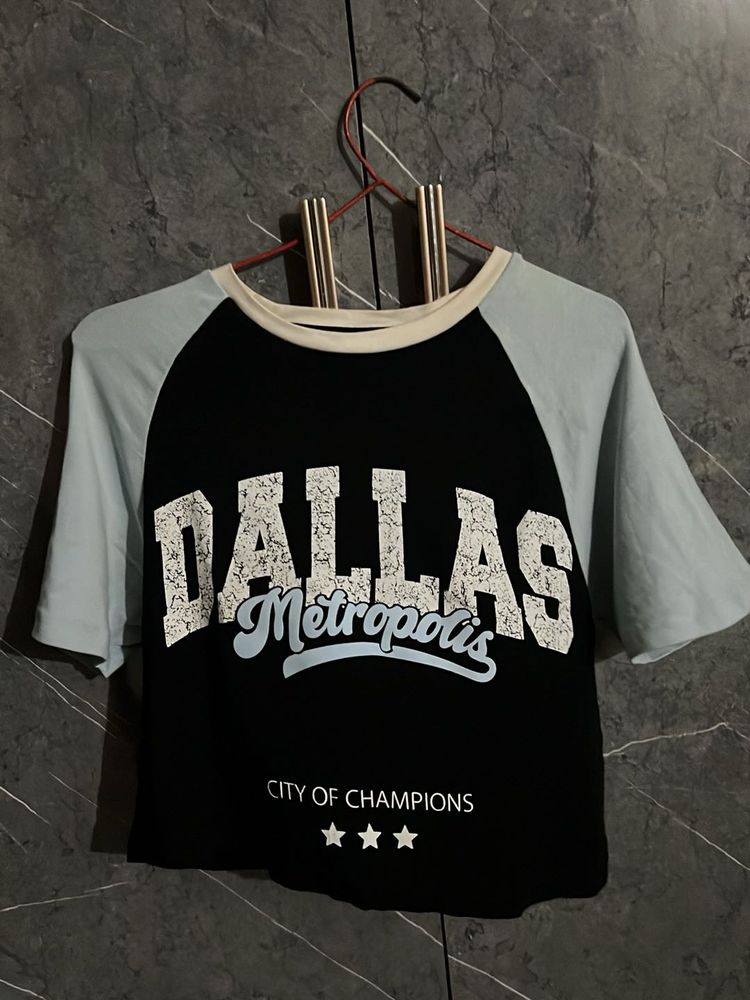 Dallas Graphic Tee