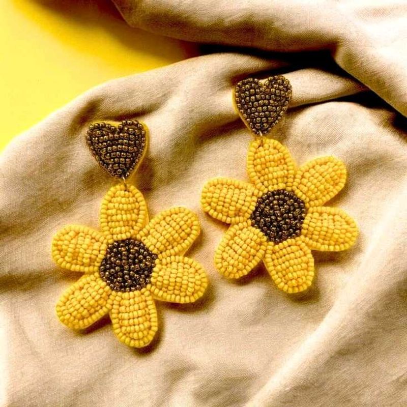 Sunflower Beaded Earrings🌻