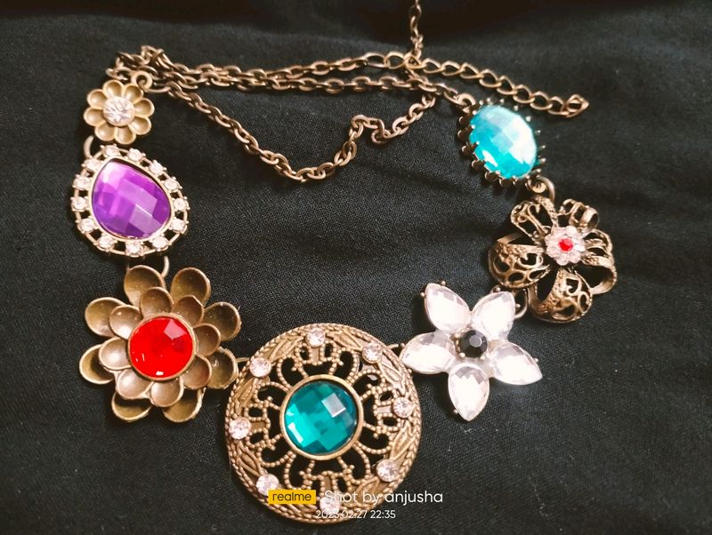 Antique Club Factory Necklace