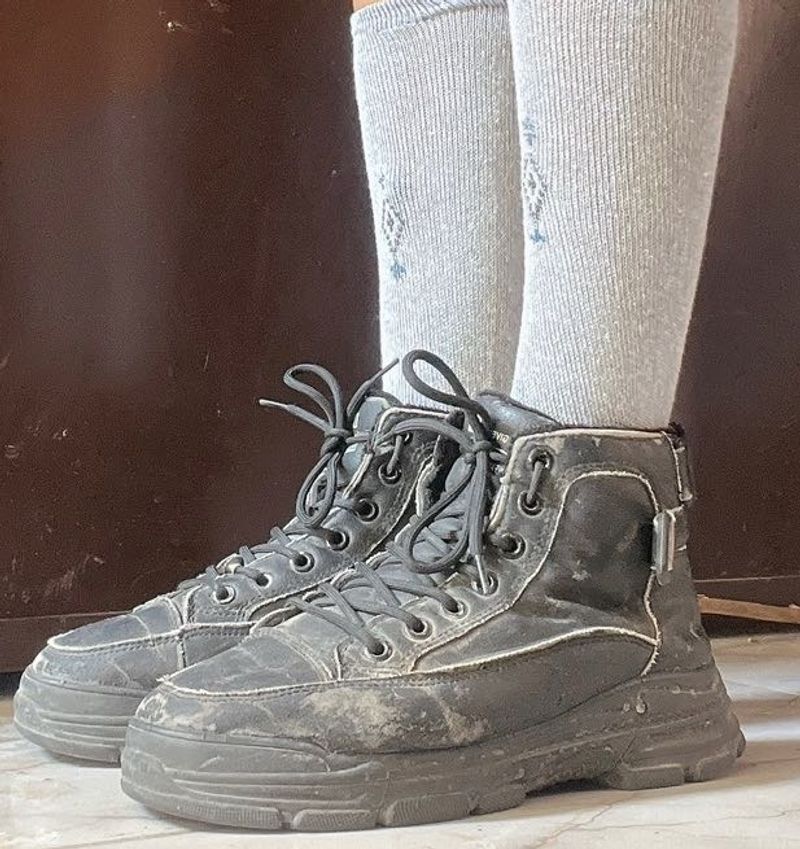 Used Girl Black Combat Boots