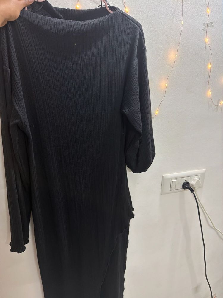 Black Ribbed Knit Midi Dress