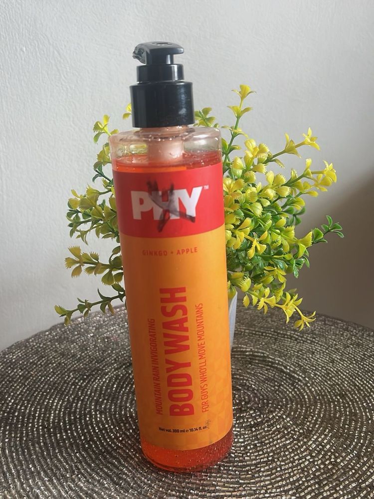 PHY Body Wash - Invigorating Scent!