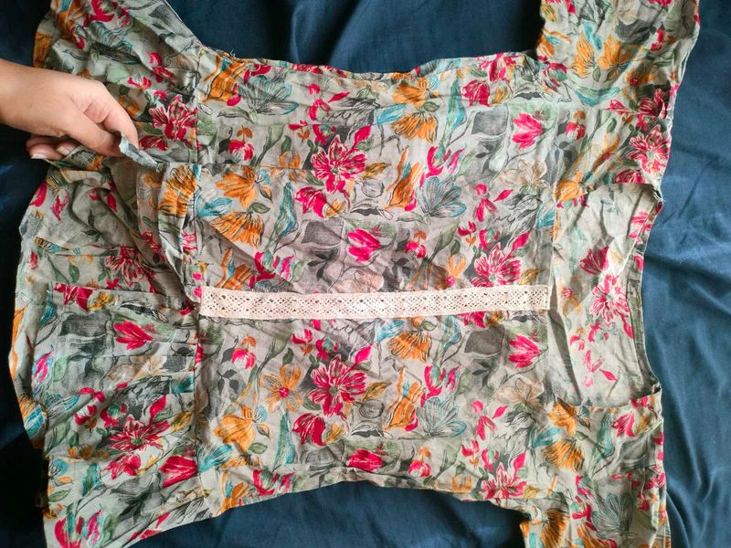 Floral Print Short Kurta