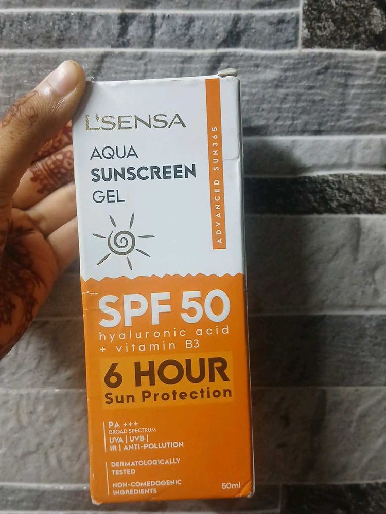 L&#39;SENSA Aqua Sunscreen Gel SPF 50