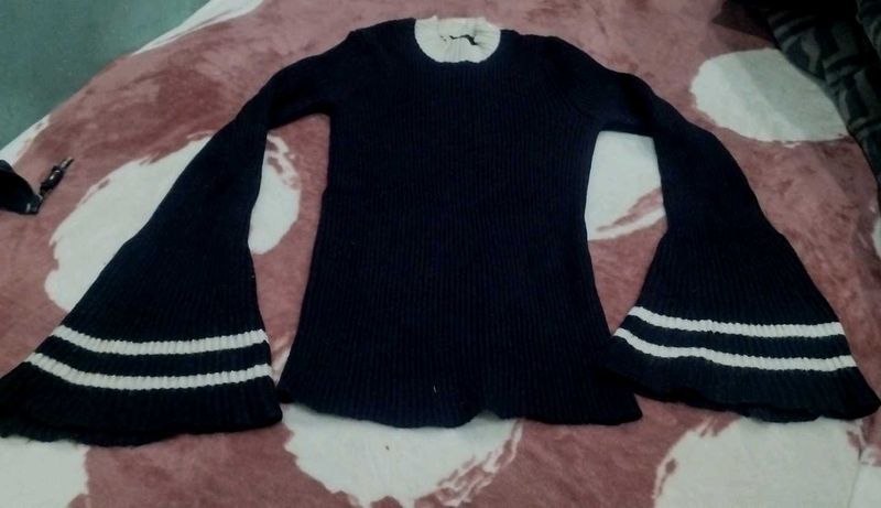 Bell Sleeve Knit Top💕