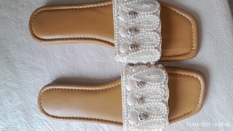 Pearl Work Sandal