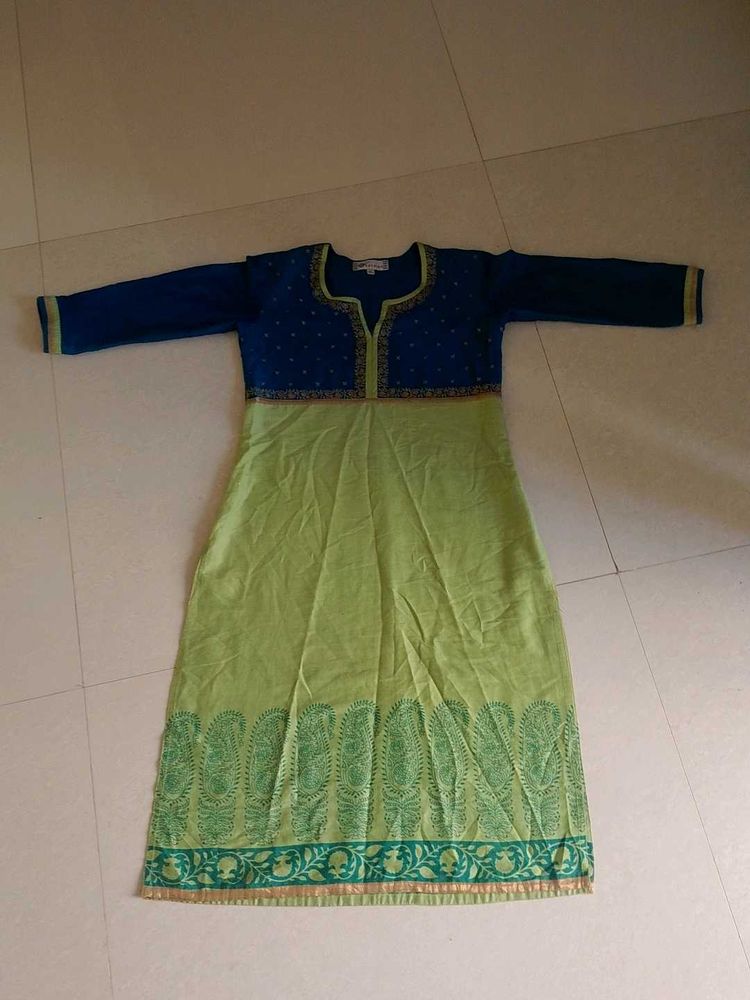 Blue &amp; Green Kurti