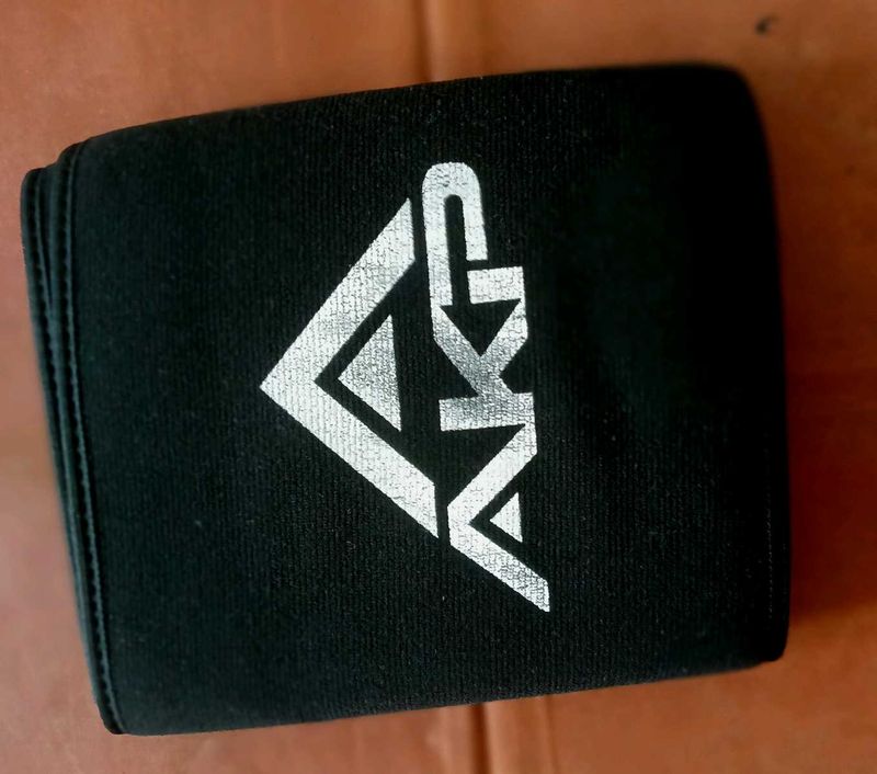 AKP Armrest Cover