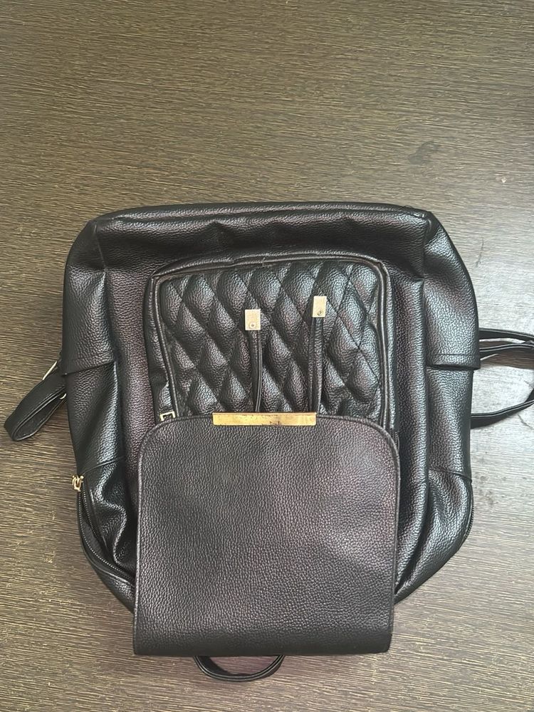 black cute bag
