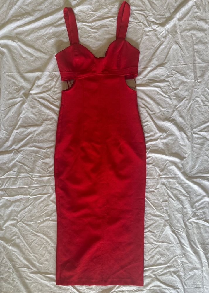 Stunning Red Cut-Out Bodycon Midi Dress