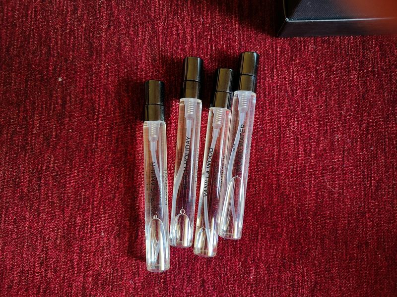 Fraganote perfumes discovery set