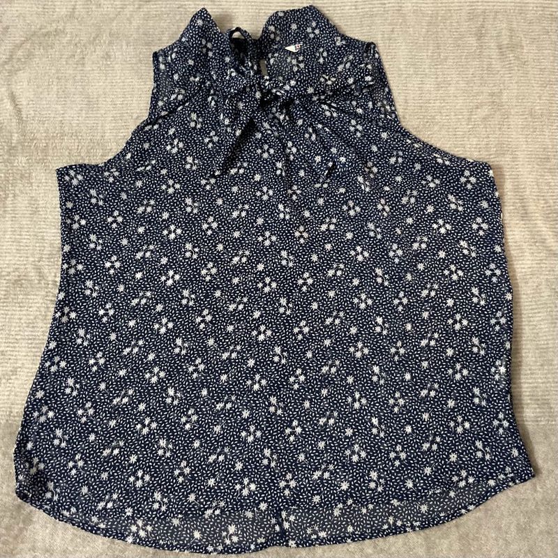 PEOPLE - Floral Tie Neck Top