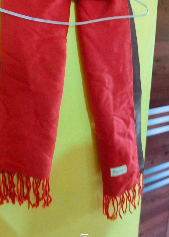 Elegant Red Scarf with Fringe Detail