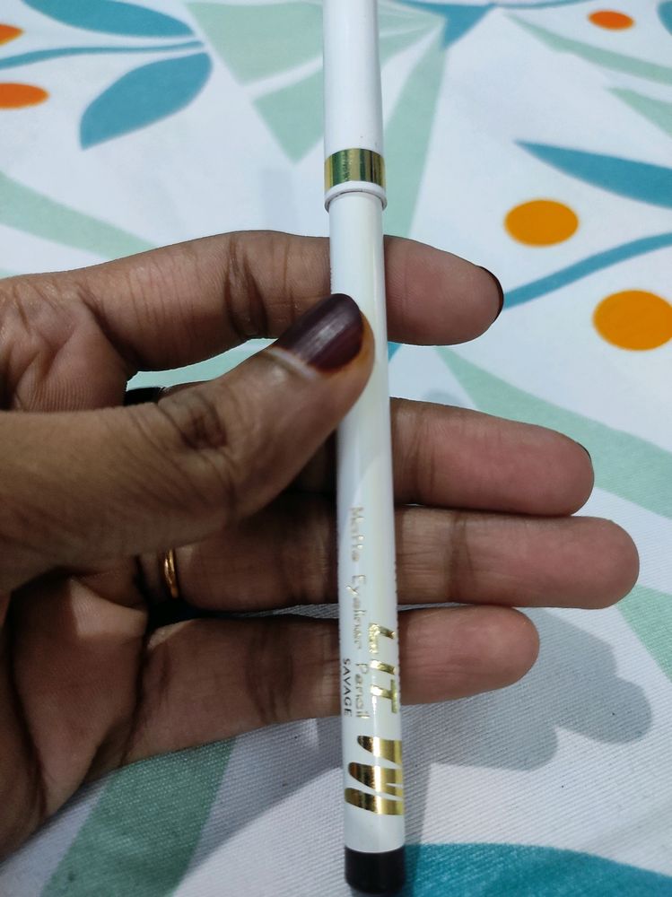 MyGlamm Colour Eyepensil